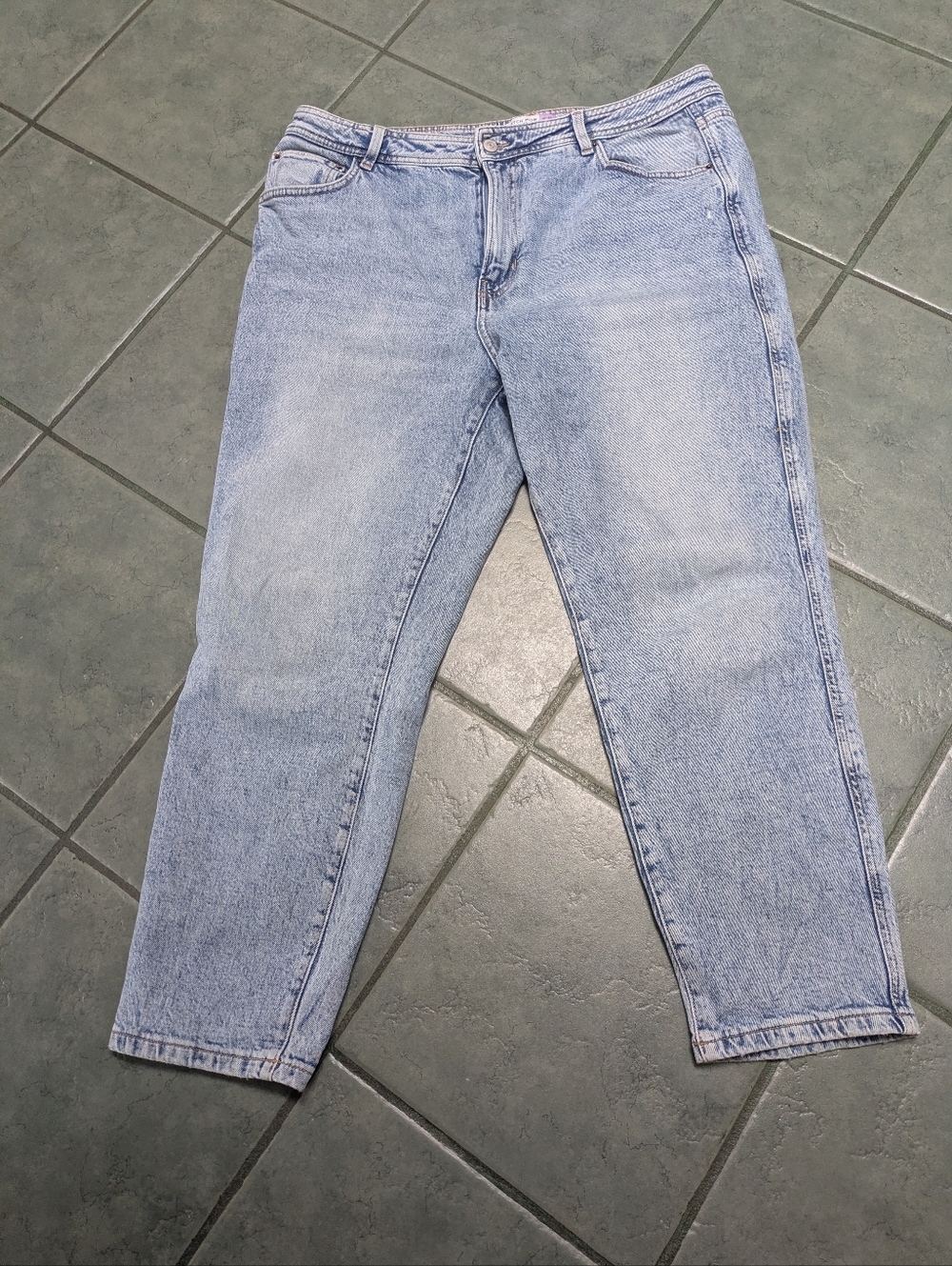 NWOT NEXT Acid Washed Mom Jeans Size 16R
